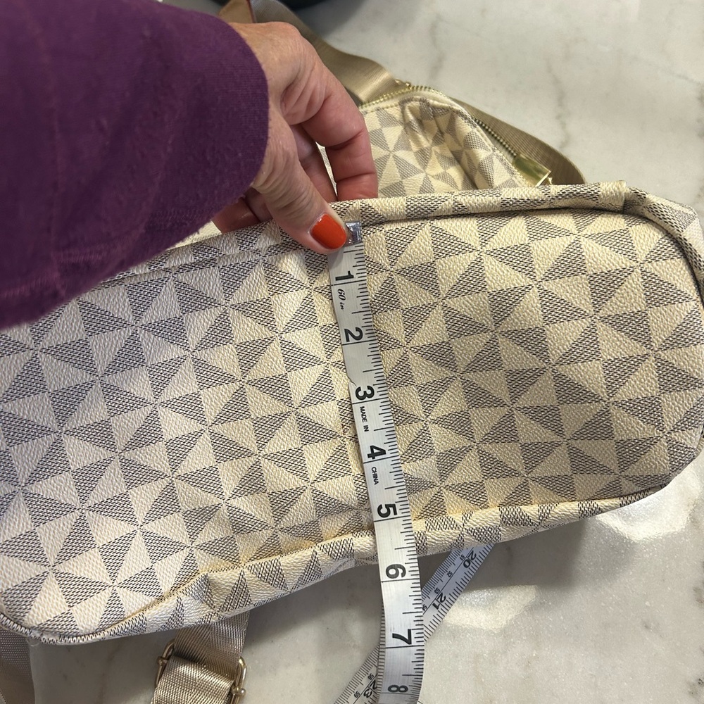 Geometric Patterned Cream Backpack - image 6